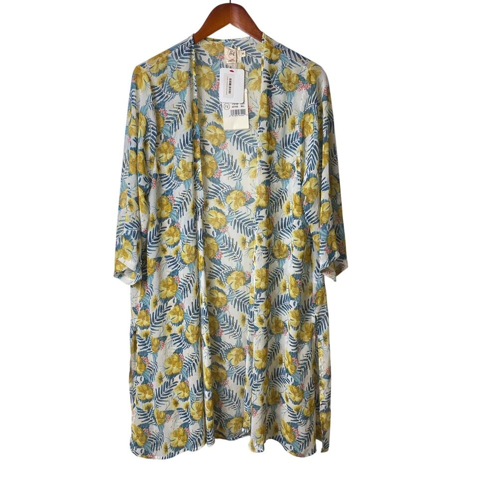 Grace & Emma Budding Romance Floral Short Sleeve Open Kimono Size M/L